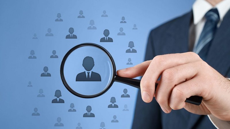 ارزیابی عملکرد منابع انسانی