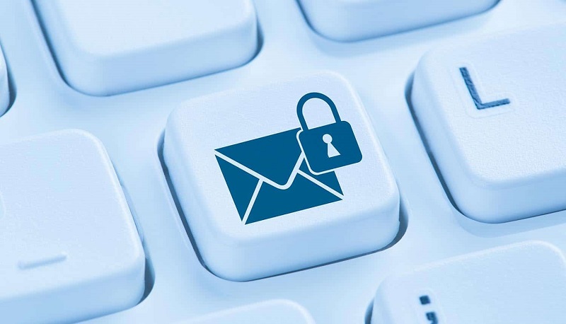 امن بودن mail server